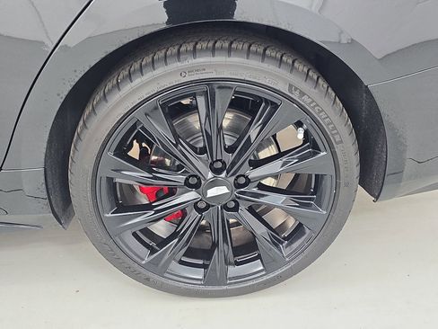 Used 2022 Cadillac CT4 V w/ Navigation Package image 31