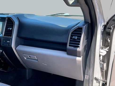 Used 2017 Ford F150 XLT w/ Equipment Group 301A Mid RWD image 19