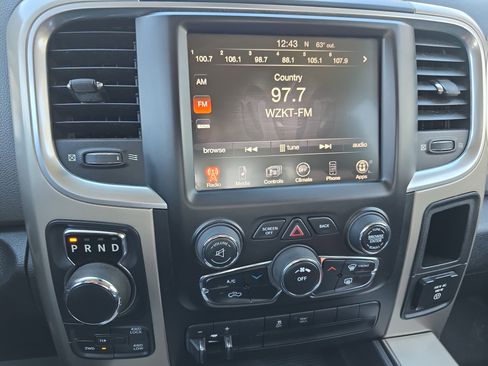 Used 2014 RAM 1500 Outdoorsman image 20