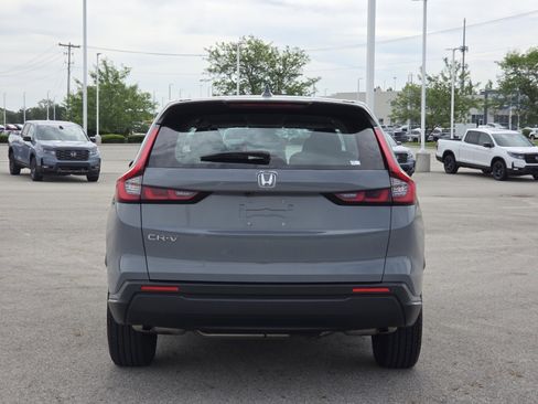 Used 2024 Honda CR-V LX image 14