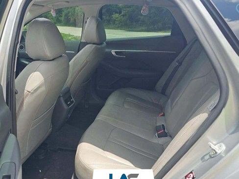 Used 2021 Hyundai Sonata SEL w/ Convenience Package FWD image 3