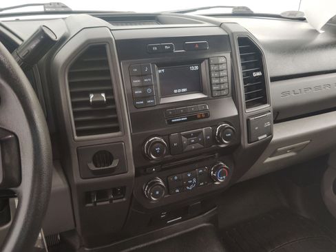 Used 2017 Ford F350 XL w/ Power Equipment Group image 21