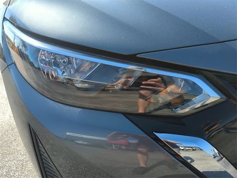 New 2025 Nissan Sentra SV w/ SV Premium Package image 13