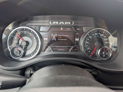 Used 2023 RAM 1500 Laramie AWD/4WD image 22