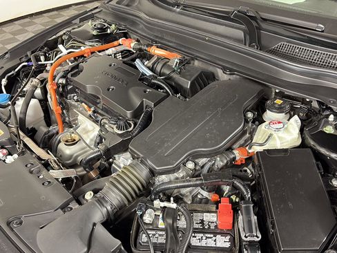 Used 2022 Honda Accord Sport image 12