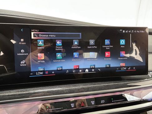 Used 2025 BMW 760i xDrive w/ Executive Package AWD/4WD image 15