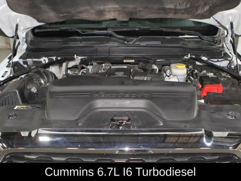 Used 2023 RAM 2500 Big Horn w/ Cold Weather Group AWD/4WD image 4