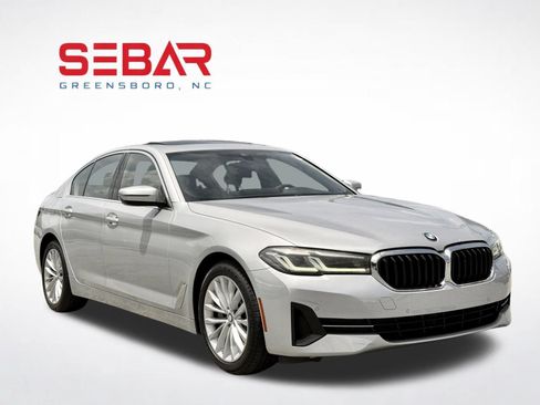 Used 2021 BMW 530i w/ Convenience Package RWD image 6