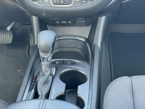 Used 2024 Chevrolet Malibu LT FWD image 14