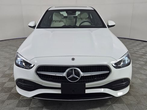 Used 2025 Mercedes-Benz C 300 Sedan image 2
