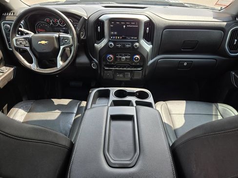 Used 2020 Chevrolet Silverado 3500 LTZ AWD/4WD image 2