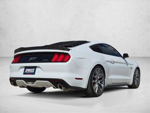 Used 2017 Ford Mustang GT Premium RWD image 5