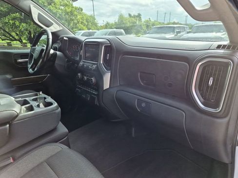 Used 2019 Chevrolet Silverado 1500 LT w/ Texas Edition AWD/4WD image 41