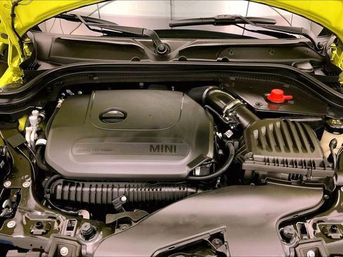 Certified 2024 MINI Cooper S FWD image 9