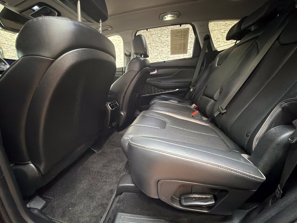 Used 2023 Hyundai Santa Fe Limited AWD/4WD image 15