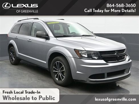 Used 2018 Dodge Journey SE w/ Connectivity Group image 2