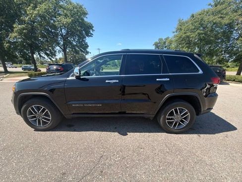 Used 2021 Jeep Grand Cherokee Limited AWD/4WD image 11