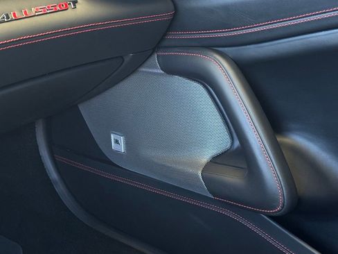 Used 2018 Ferrari GTC4Lusso T image 24