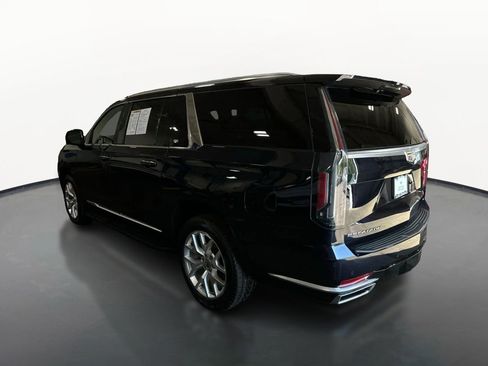 Used 2021 Cadillac Escalade ESV Premium Luxury AWD/4WD image 7