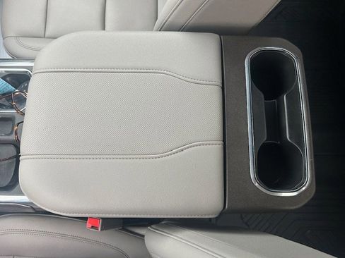 Used 2023 Chevrolet Silverado 1500 LTZ image 14