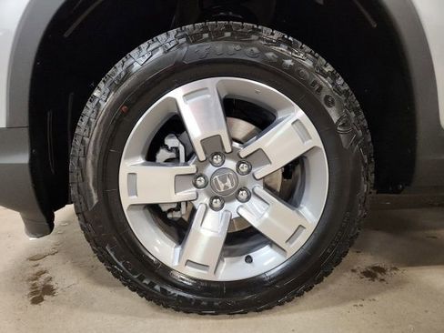 Certified 2025 Honda Ridgeline RTL image 10