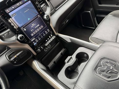 Used 2024 RAM 3500 Laramie image 17