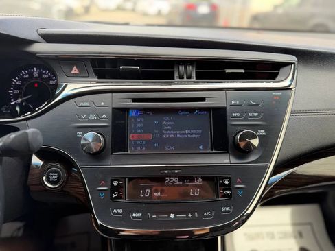 Used 2014 Toyota Avalon XLE FWD image 38