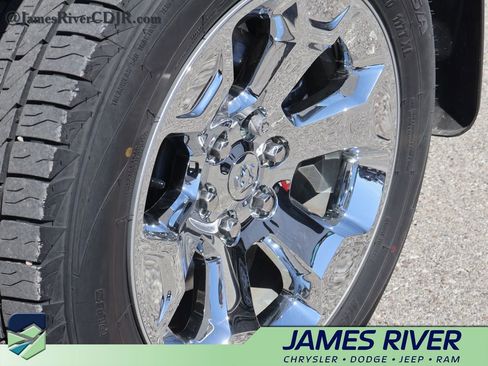 Used 2022 RAM 1500 Big Horn AWD/4WD image 39