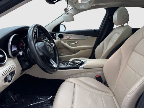 Used 2016 Mercedes-Benz C 300 4MATIC Sedan image 17
