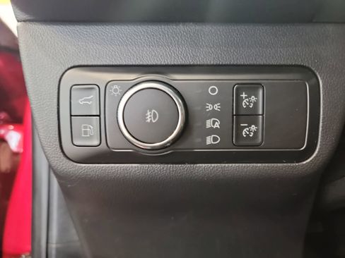 Used 2025 Ford Escape SE FWD image 18