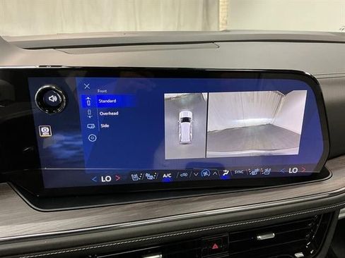 New 2026 Chevrolet Tahoe Premier AWD/4WD image 16