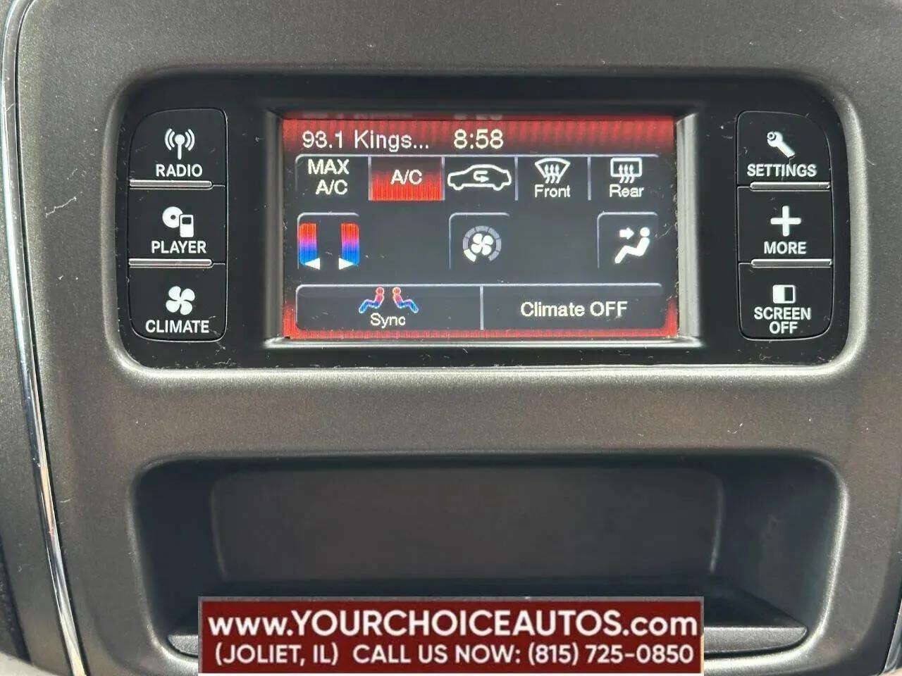 Used 2020 Dodge Journey SE FWD image 32