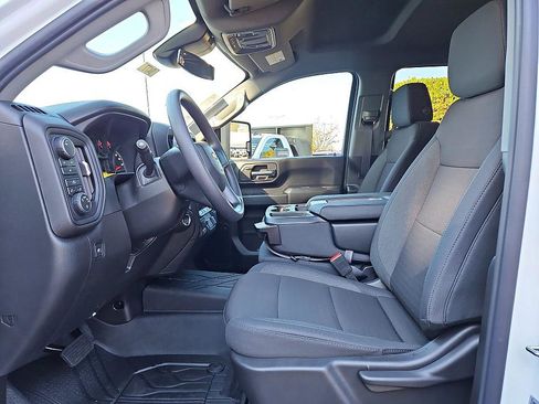 New 2026 Chevrolet Silverado 2500 Custom image 10