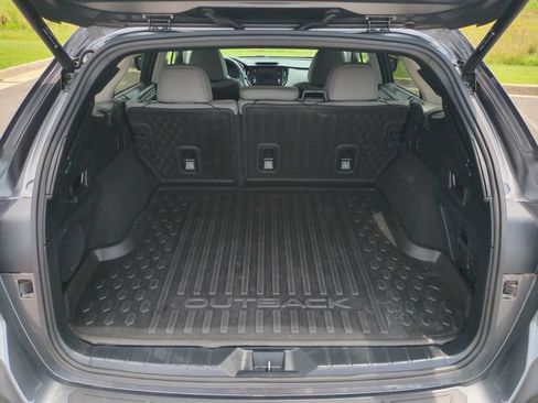 Used 2020 Subaru Outback Limited w/ Popular Package #2 AWD/4WD image 13