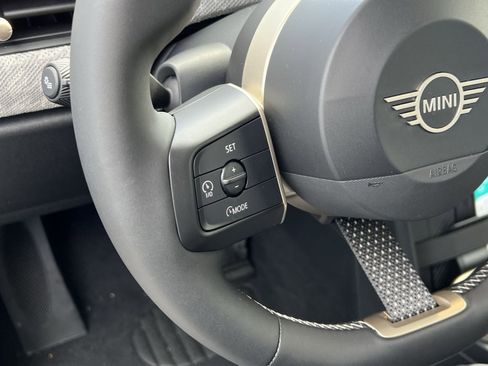 New 2026 MINI Cooper 2-Door Hardtop image 30