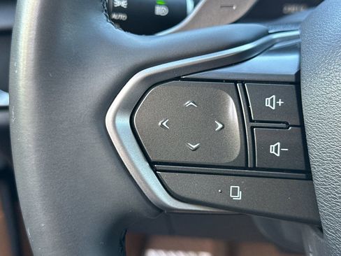 Used 2023 Lexus RZ 450e Premium w/ Technology Package image 27