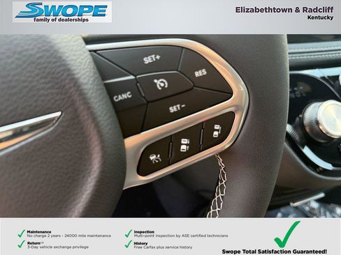 New 2026 Chrysler Pacifica Select image 26