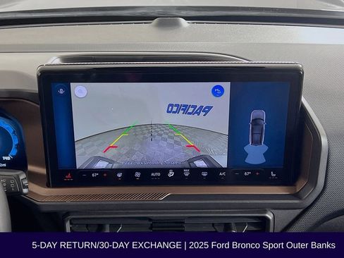Used 2025 Ford Bronco Sport Outer Banks image 19