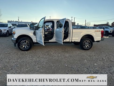 Used 2022 Ford F250 Lariat image 28