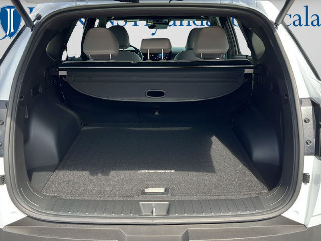 Certified 2025 Hyundai Tucson Limited AWD/4WD image 11