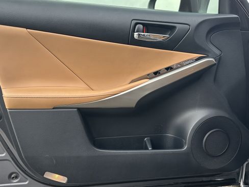 Used 2014 Lexus IS 250 image 16