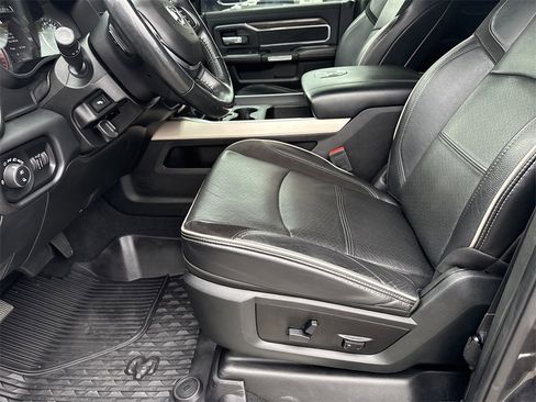 Used 2019 RAM 2500 Laramie image 9