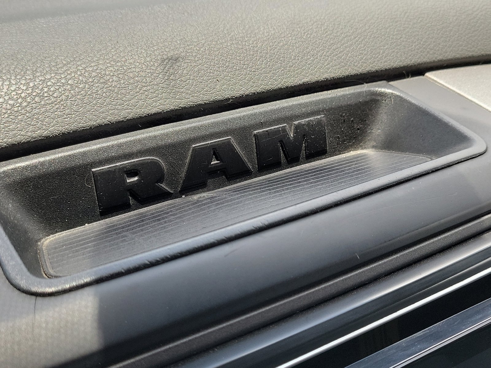 Used 2015 RAM 1500 Tradesman w/ Popular Equipment Group AWD/4WD image 21
