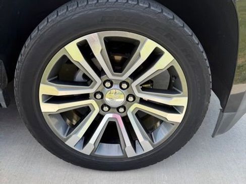 Used 2018 GMC Yukon Denali w/ Open Road Package image 4