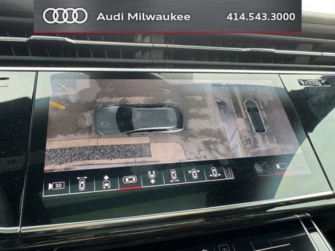 Used 2023 Audi Q8 Premium Plus w/ Premium Plus Package AWD/4WD image 20