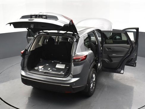 New 2026 Nissan Rogue S image 30