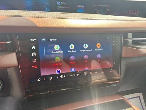 Used 2025 Lincoln Navigator Reserve image 20