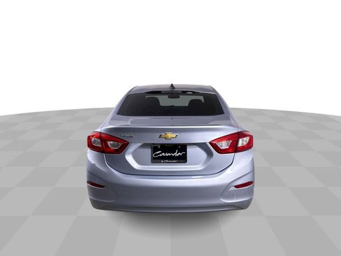 Used 2018 Chevrolet Cruze LS image 43
