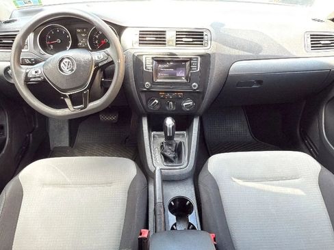 Used 2018 Volkswagen Jetta S w/ Cold Weather Package image 29