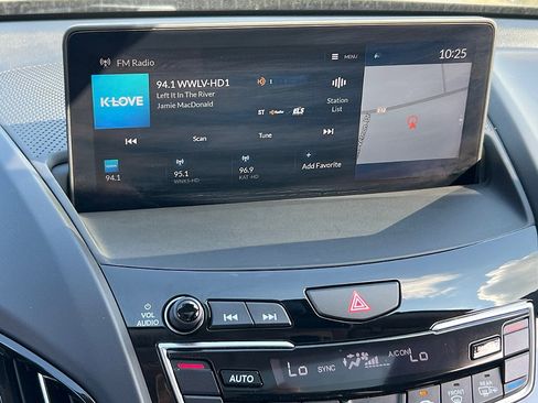 Used 2022 Acura RDX w/ Technology Package image 12